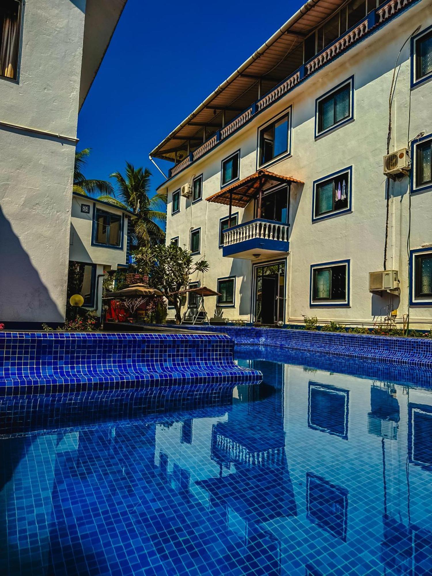 1Bhk Suites With Kitchen & Pool By Goaround Homes At Vagator Zewnętrze zdjęcie