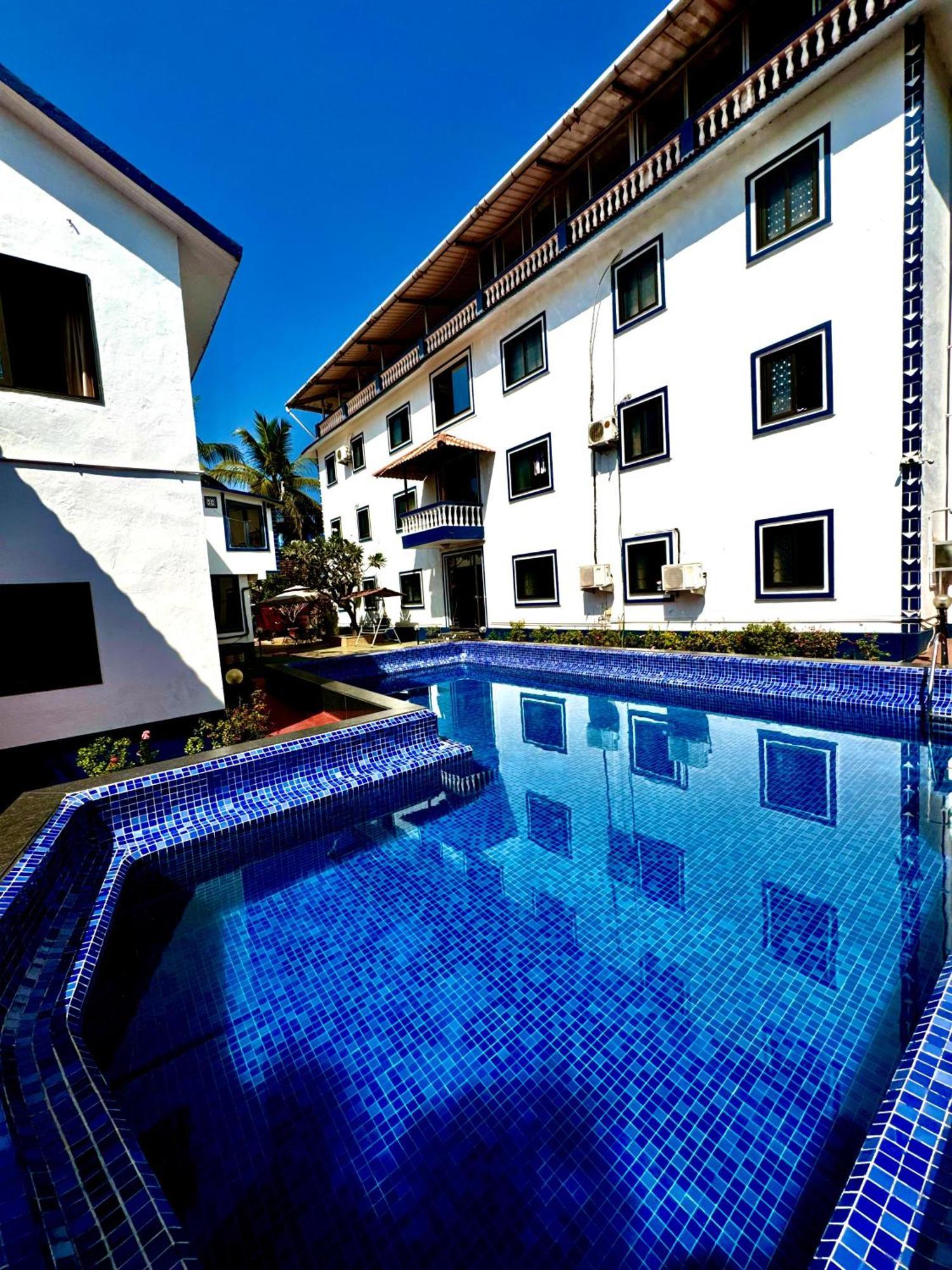 1Bhk Suites With Kitchen & Pool By Goaround Homes At Vagator Zewnętrze zdjęcie